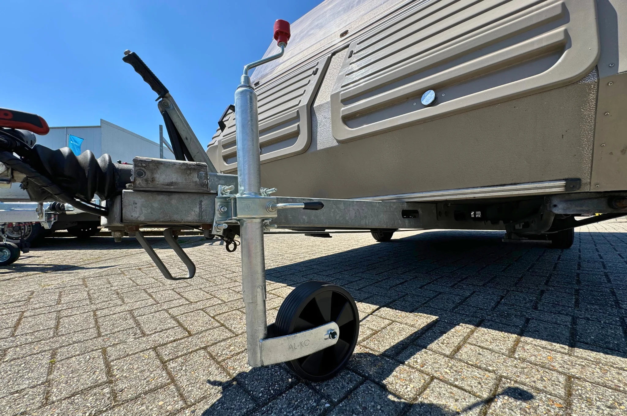 Stützrad Caravan Plus AL-KO - rund 48 mm - Tragfähigkeit: 150 kg - extra lang - Kunststofffelge mit Gummiprofil - Image 2