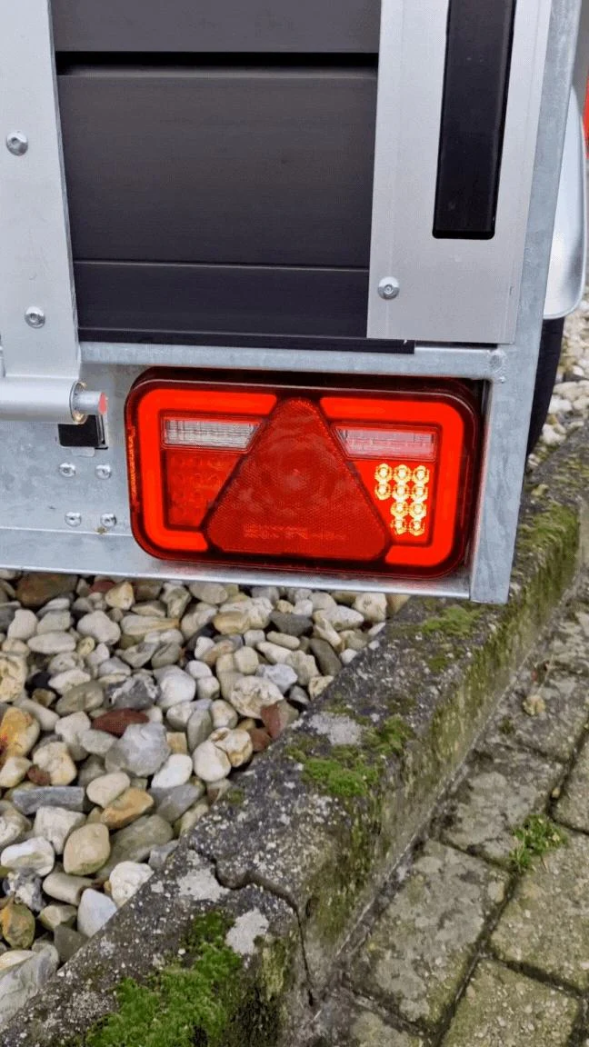 Anhänger Rückleuchte - Aspöck MultiLED 4 - rechts - 241x141x71 mm - vollständig LED - 8-poliger Bajonettanschluss - Image 4