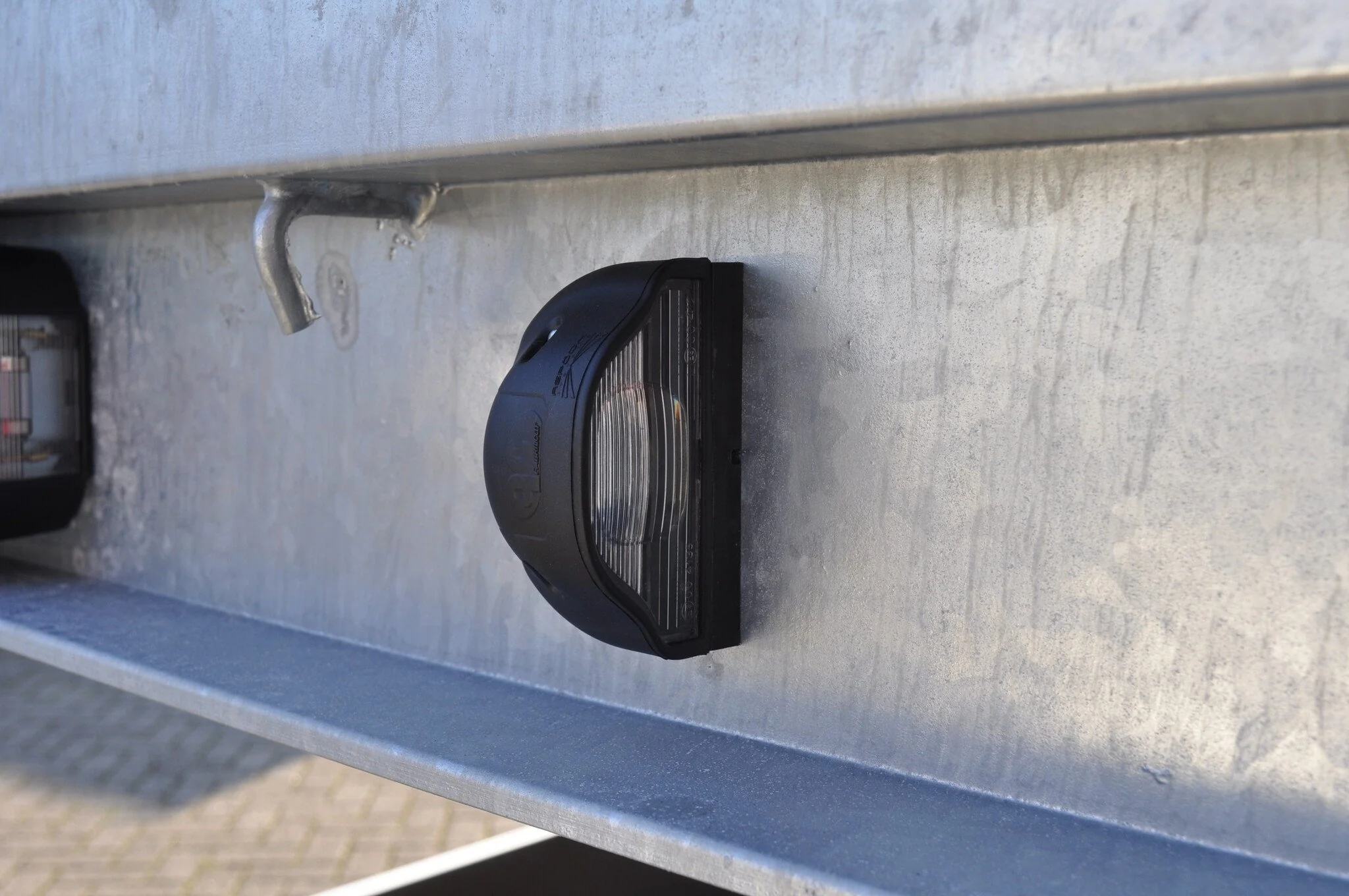 Beleuchtung Aspöck - Nummernschildbeleuchtung - Regpoint - 800mm - Schwarz - Image 2