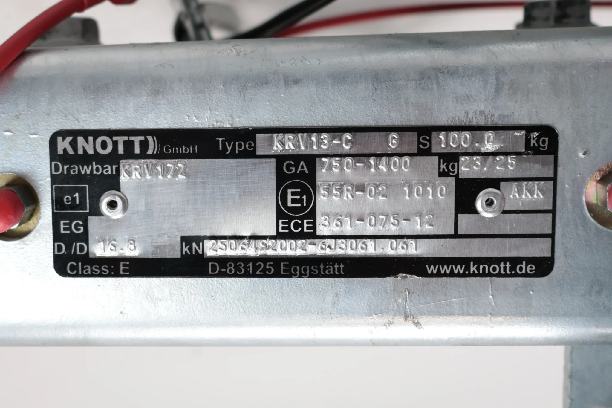 Knott Auflaufeinrichtung für Anhänger - KRV13-C GF - maximale Anhängelast: 1400 kg -  Vierkantrohr anschluss: 60& 70 mm - inkl. Stützrad-Konsole - Image 3