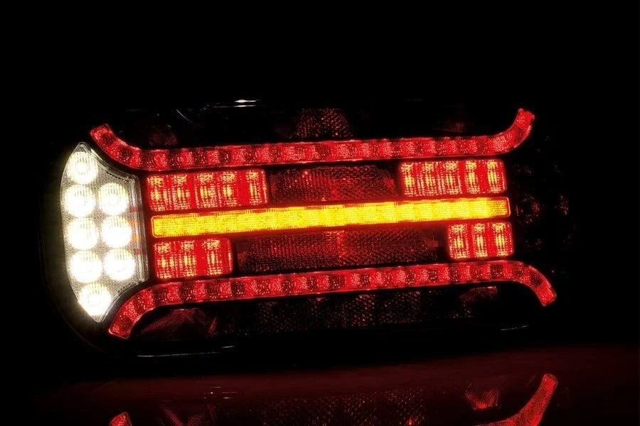 Anhänger Rückleuchte - Fristom FT-610 LED - links - 302x130x51 mm - mit dynamischem Blinker - 100 cm lose Drahtanschluss - Image 6