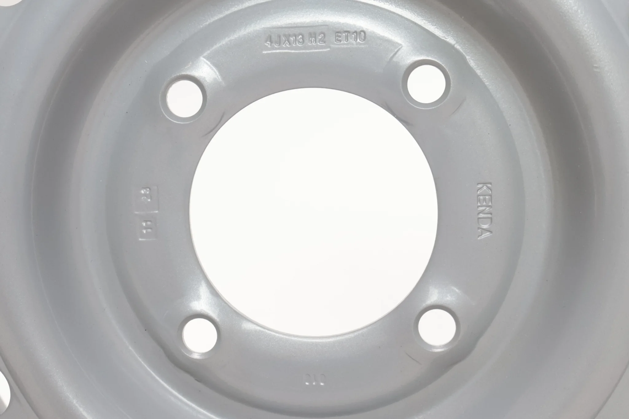 Anhänger Felge 13 Zoll - 4.00Jx13 - Lochkreis: 4x115 - Tragfähigkeit: 450 kg - Nabendurchmesser: 85 mm - ET10 - Image 4