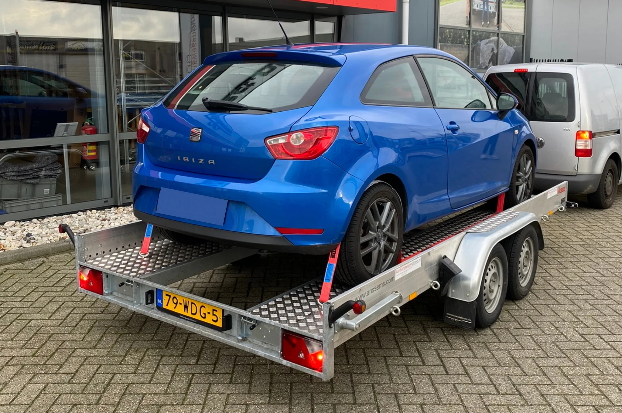 Kompletter Satz Spanngurte für Autotransporter - rot - passend für Anssems AMT / MSX - Image 3