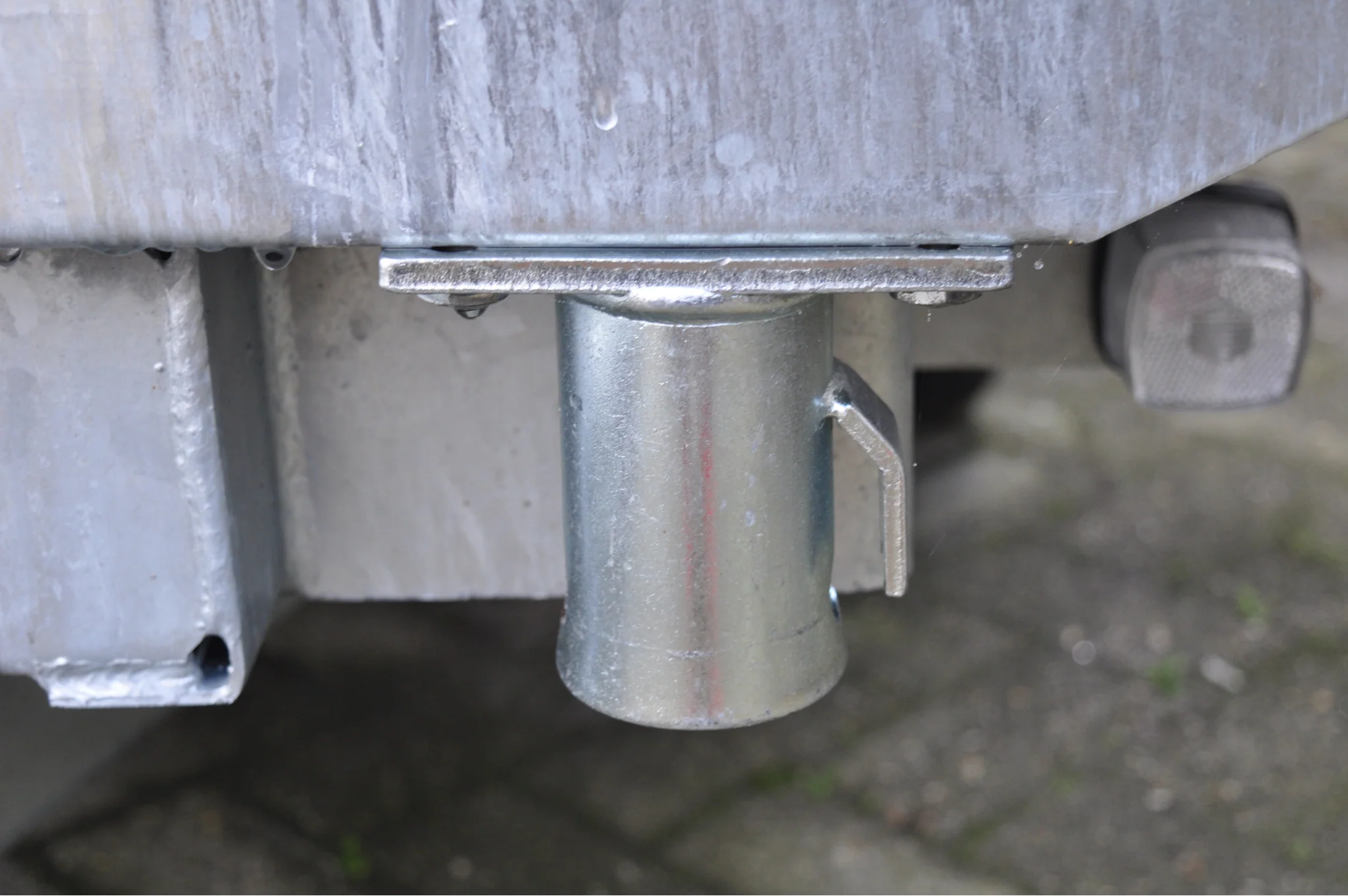 Kugelhalter hinten rechts & vorne links - Image 7