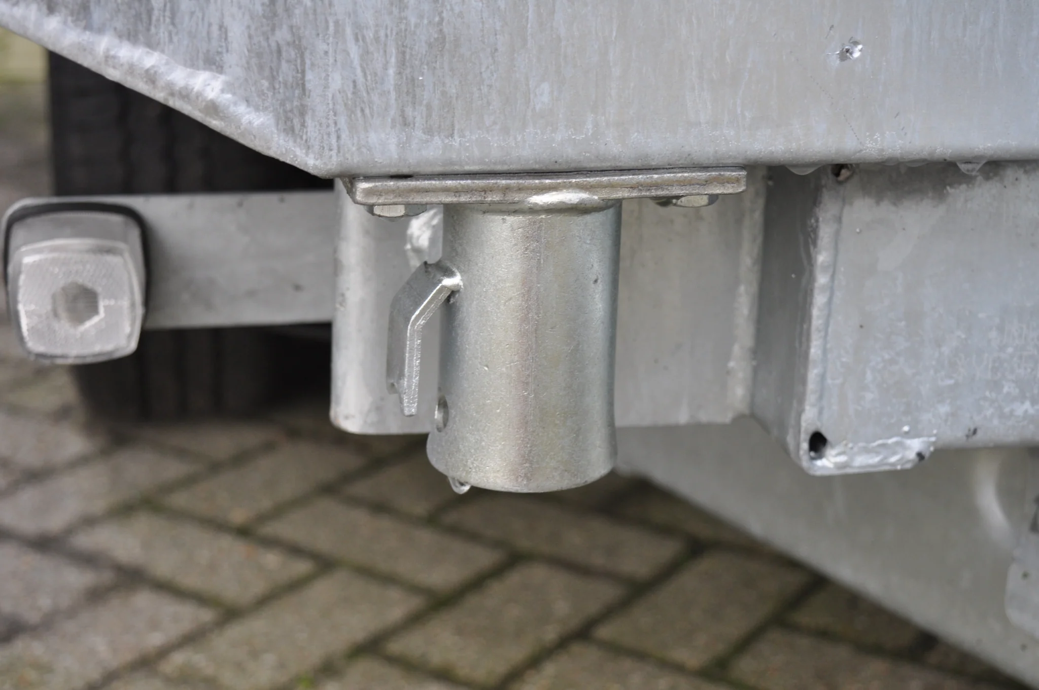 Kugelhalter vorne rechts & hinten links - Image 8