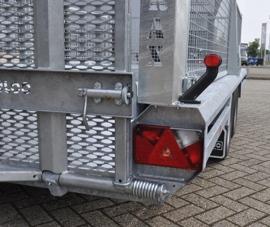 Anhänger Rückleuchte - Aspöck Multipoint 5 - rechts - 5-poliger Bajonettanschluss - inklusive Rückfahrleuchte - Image 2