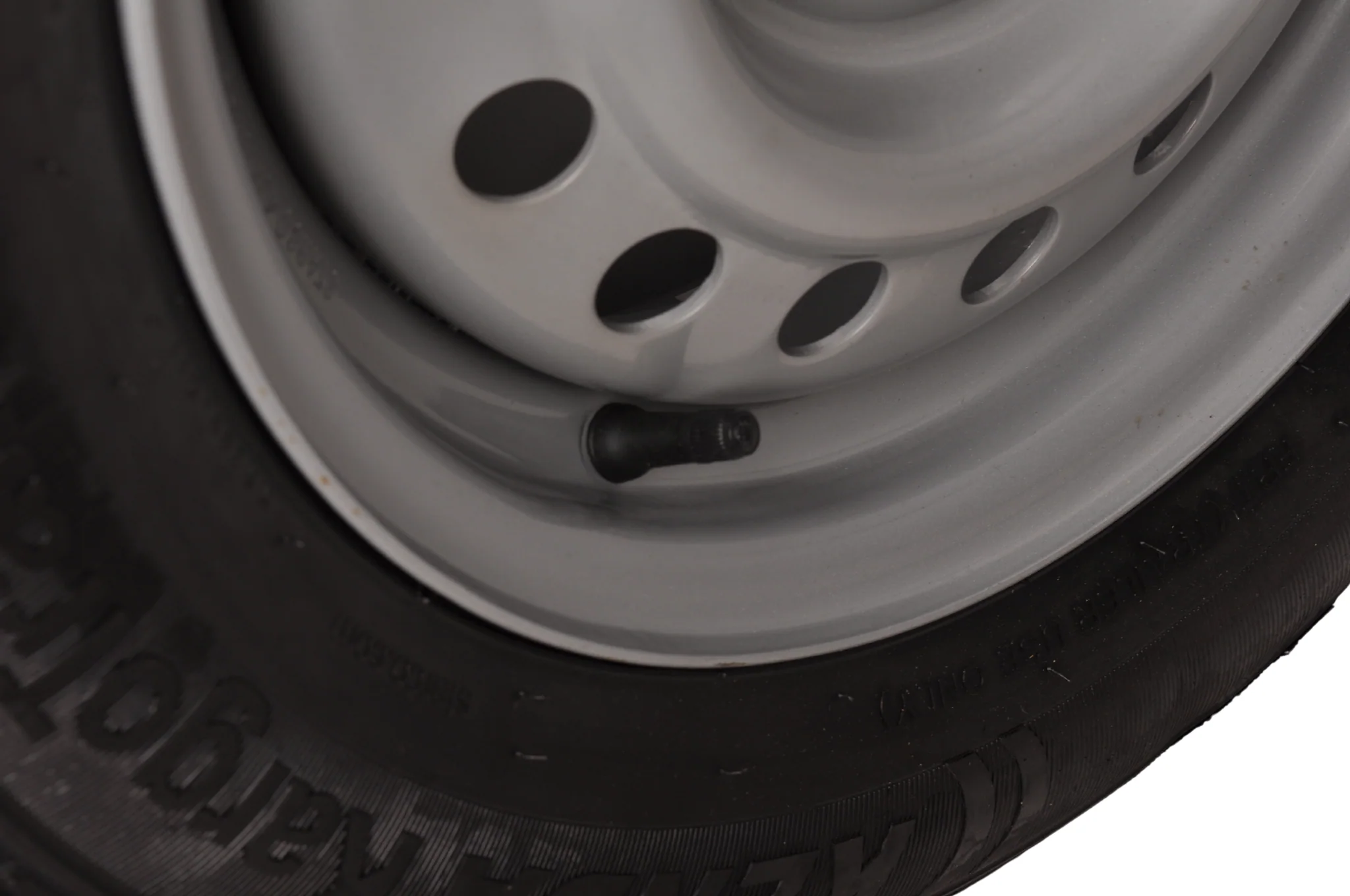 Komplettrad Anhänger - 145/80R13 - Lochkreis: 4x100 - Tragfähigkeit: 425 kg - Nabendurchmesser: 57 mm - Image 6