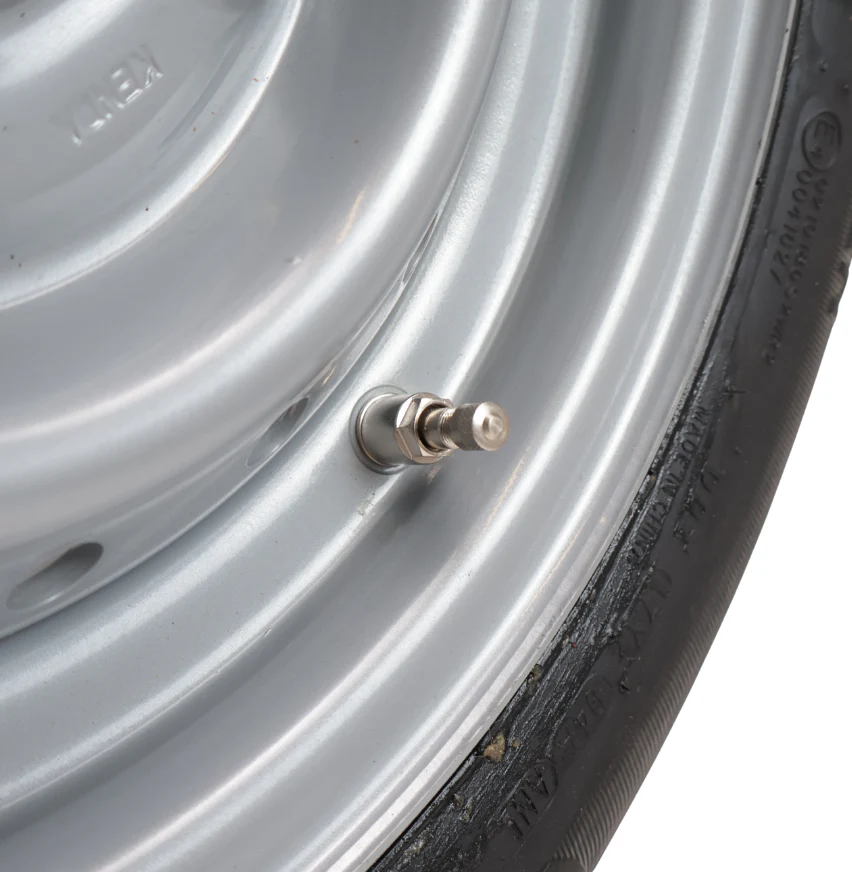 Komplettrad Anhänger - 155/70R12C - Lochkreis: 5x112 - Tragfähigkeit: 900 kg - Nabendurchmesser: 67 mm - Image 4