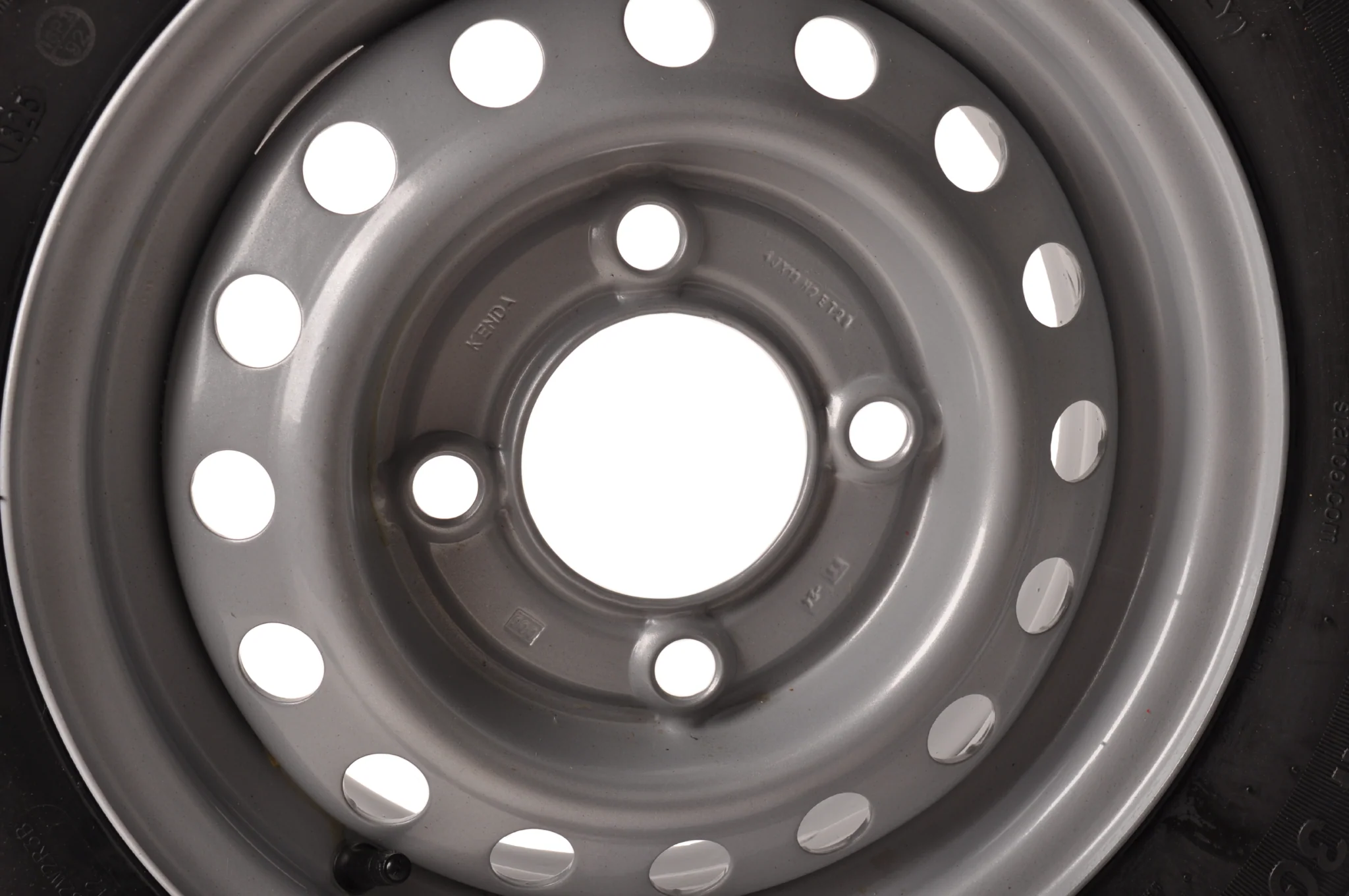 Komplettrad Anhänger - 155/80R13 - Lochkreis: 4x130 - Tragfähigkeit: 500 kg - Nabendurchmesser: 85 mm - Image 6