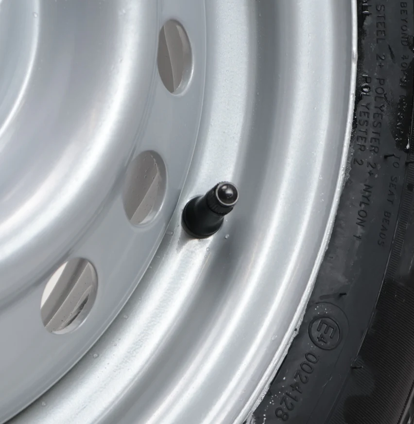 Komplettrad Anhänger - 155R13C - Lochkreis: 4x100 - Tragfähigkeit: 615 kg - Nabendurchmesser: 57 mm - Image 5