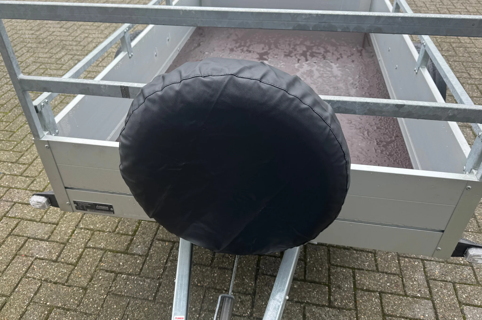 Schwarze Reserveradabdeckung - 13 Zoll - Ø58x21 cm - Image 4