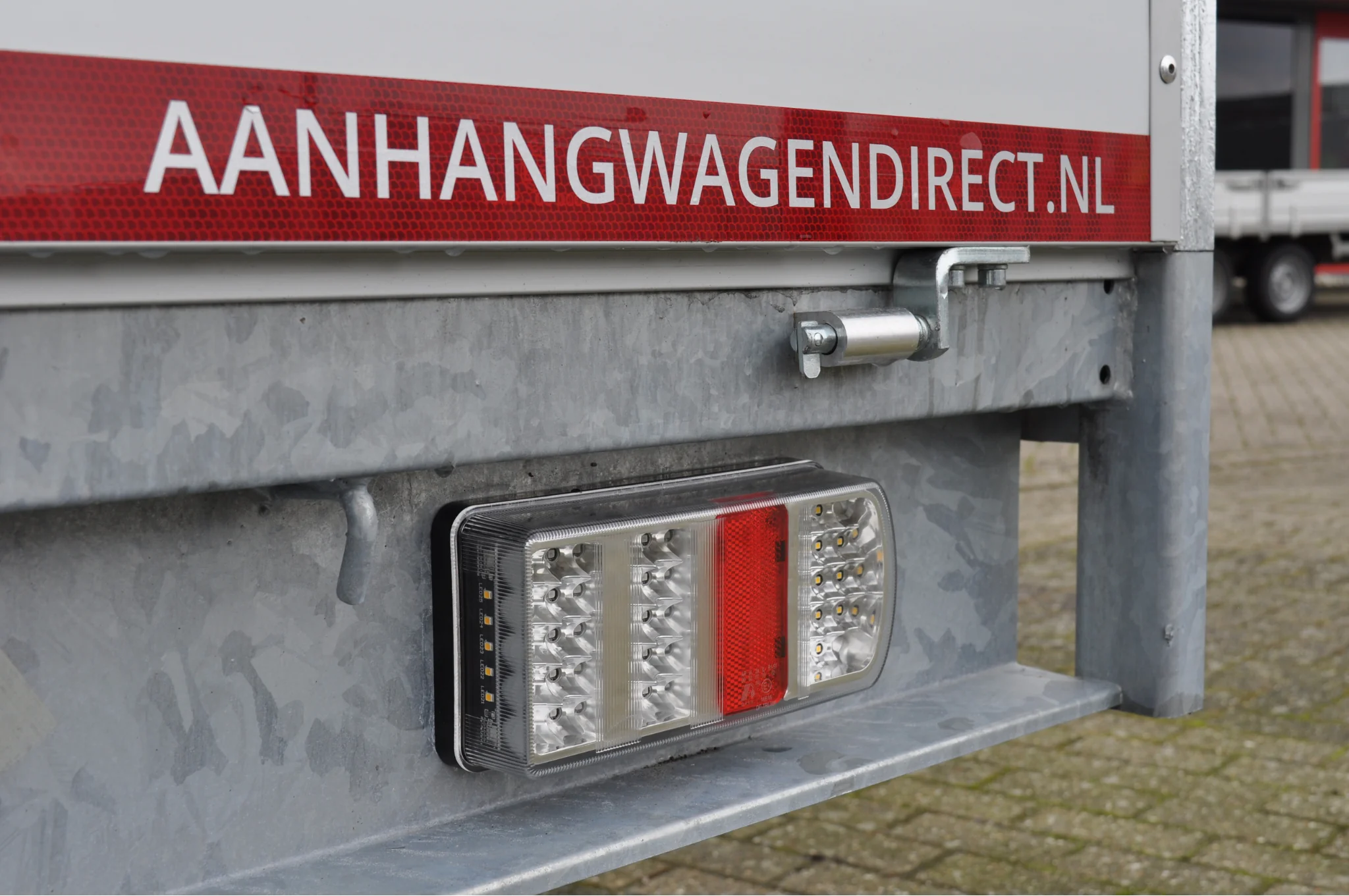 Anhänger Rückleuchte - Cantonal LED - rechts - 228x106x55 mm - lose Drahtanschluss - alle Funktionen - Image 2