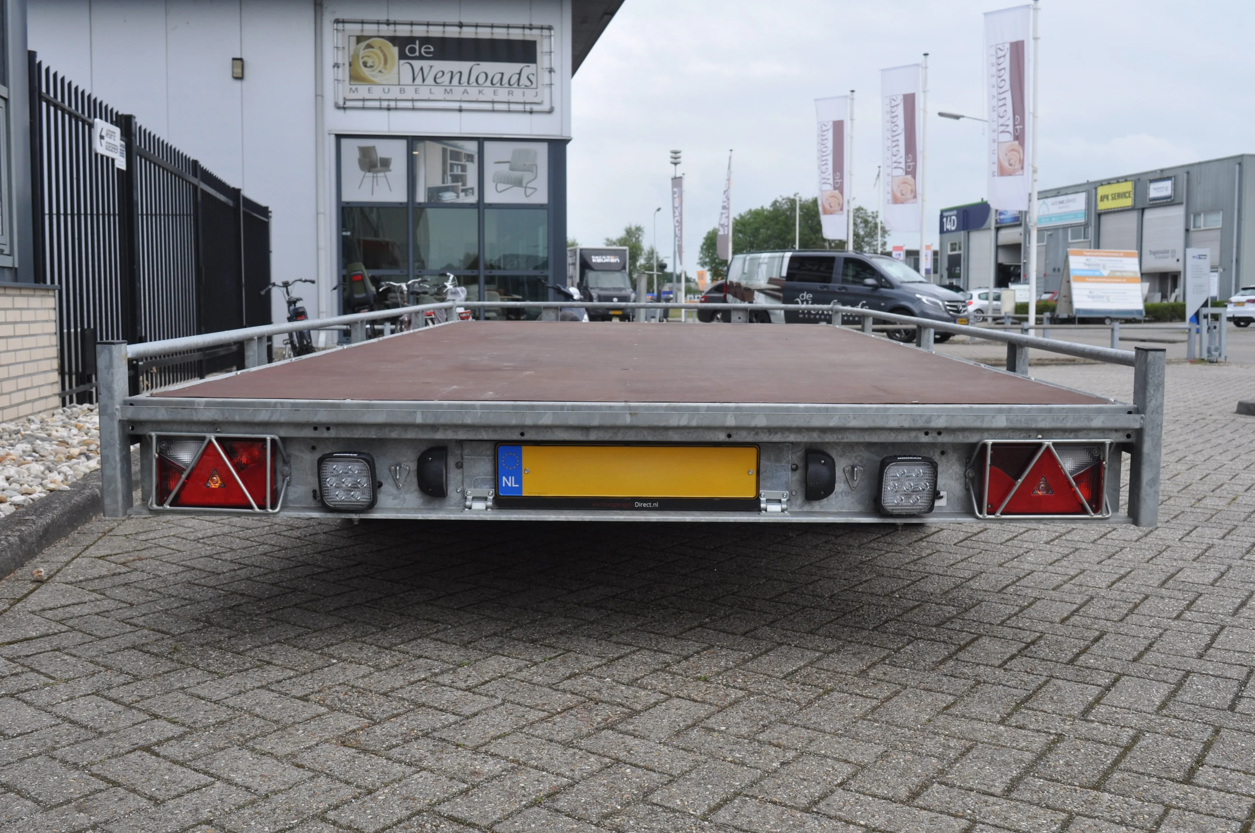 Set von 2 Anhänger-Rücklicht-Schutzgittern mit freiem Dreieck - geeignet für Multipoint-Beleuchtung - Image 3