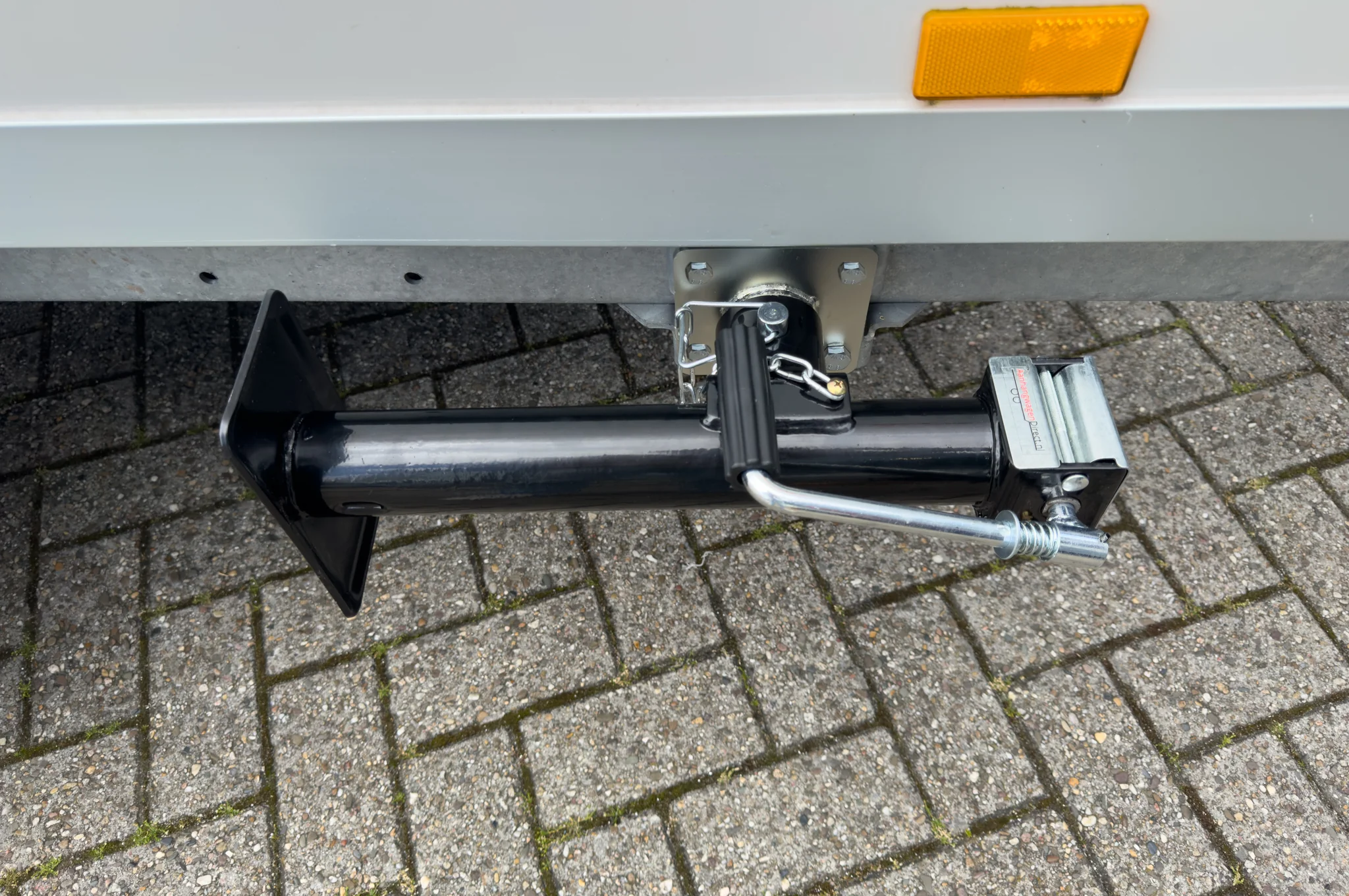 Set von zwei kippbaren und ausdrehbaren Stützfüßen - 43-73 cm - 2000 kg - inklusive Flansch - Image 3