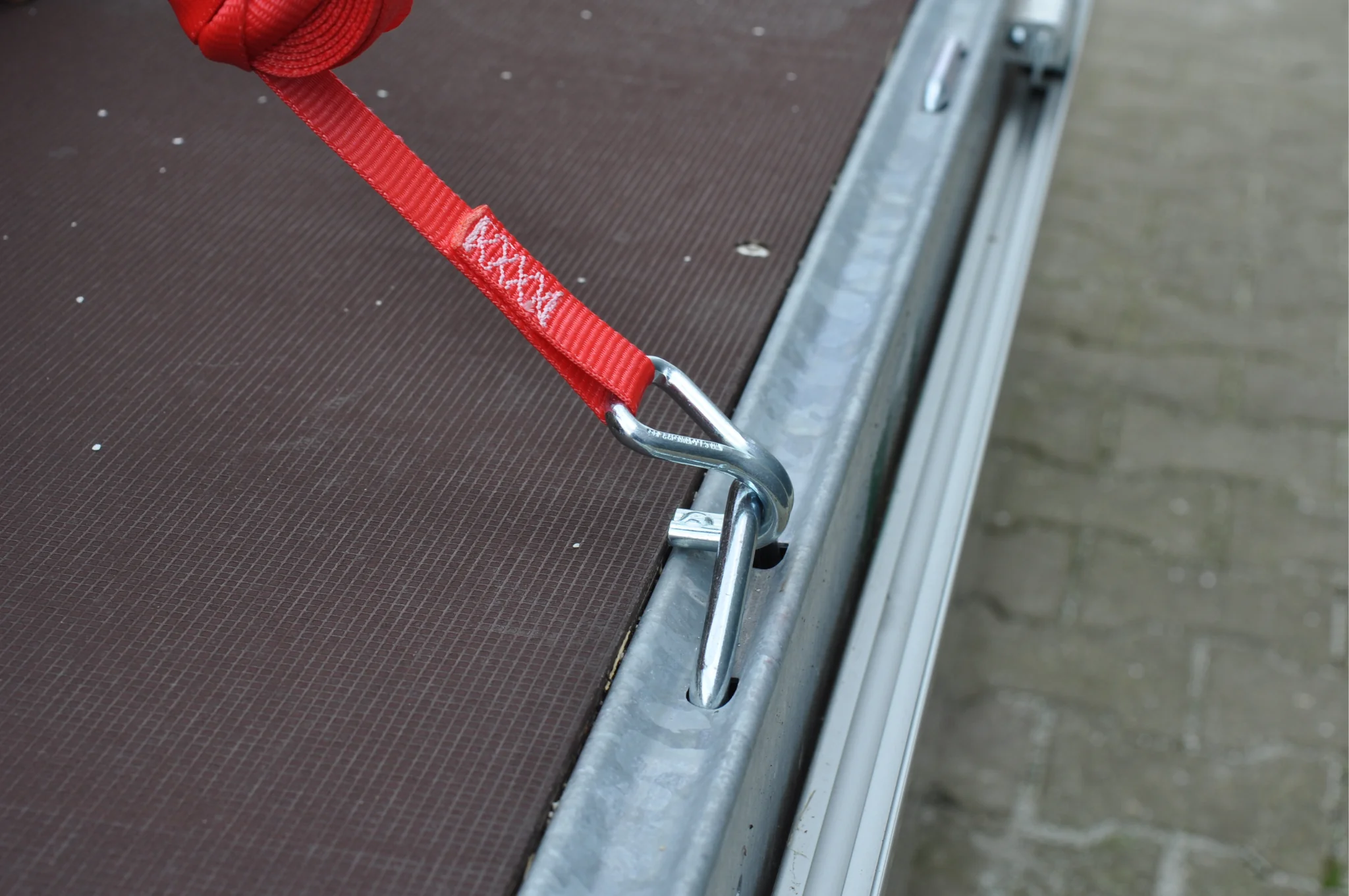 2 Stück Spanngurte - 700x2,5 cm - rot - Bruchlast 750 kg - Image 8